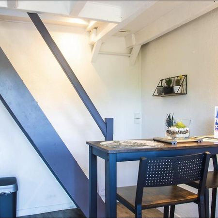 Les Logis Poitevin - Maisons - Terrasses - Detente Поатие Екстериор снимка
