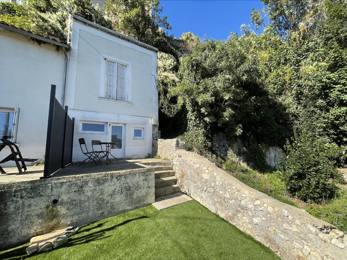 Les Logis Poitevin - Maisons - Terrasses - Detente Поатие Екстериор снимка